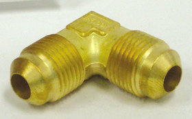 ELBOW 3/8 MSAE x 3/8 MSAE